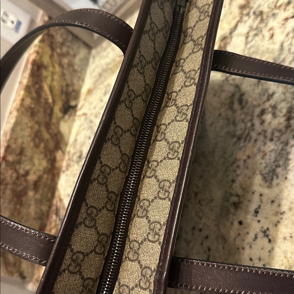 Gucci Beige and Brown Tote Bag - Picture 4 of 16